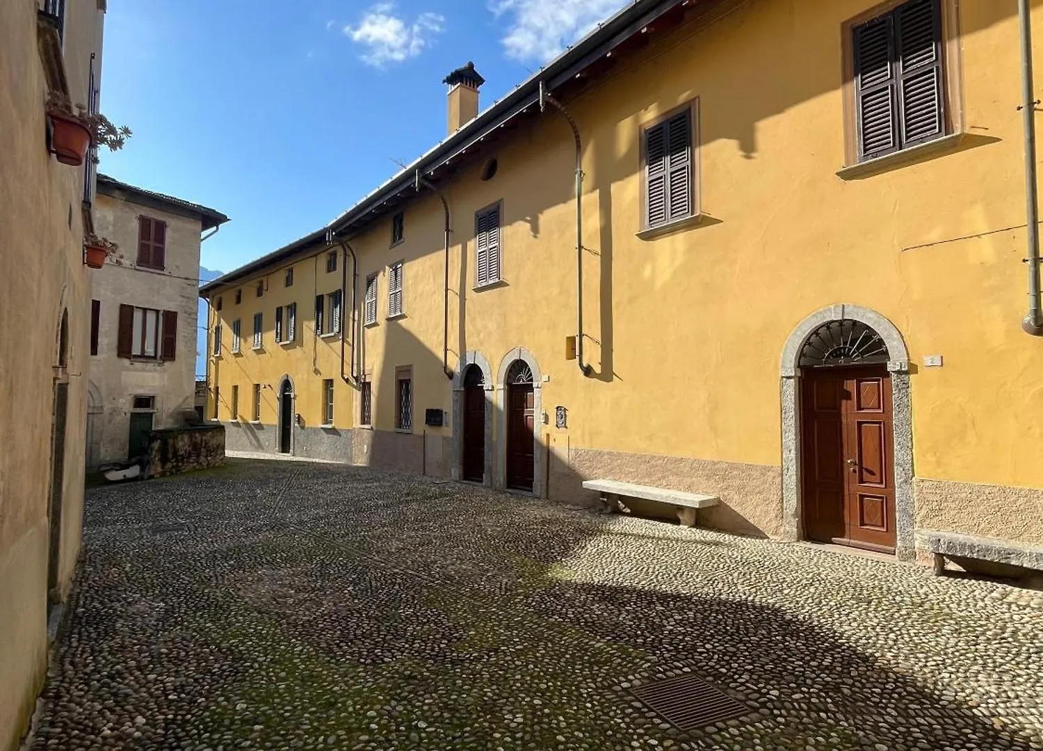 Campidoglio Vacation Home Lenno Vakantiehuis